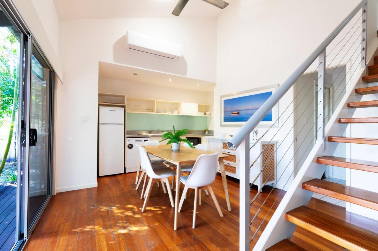 Mobys Beachside Retreat Blueys Beach Exteriör bild