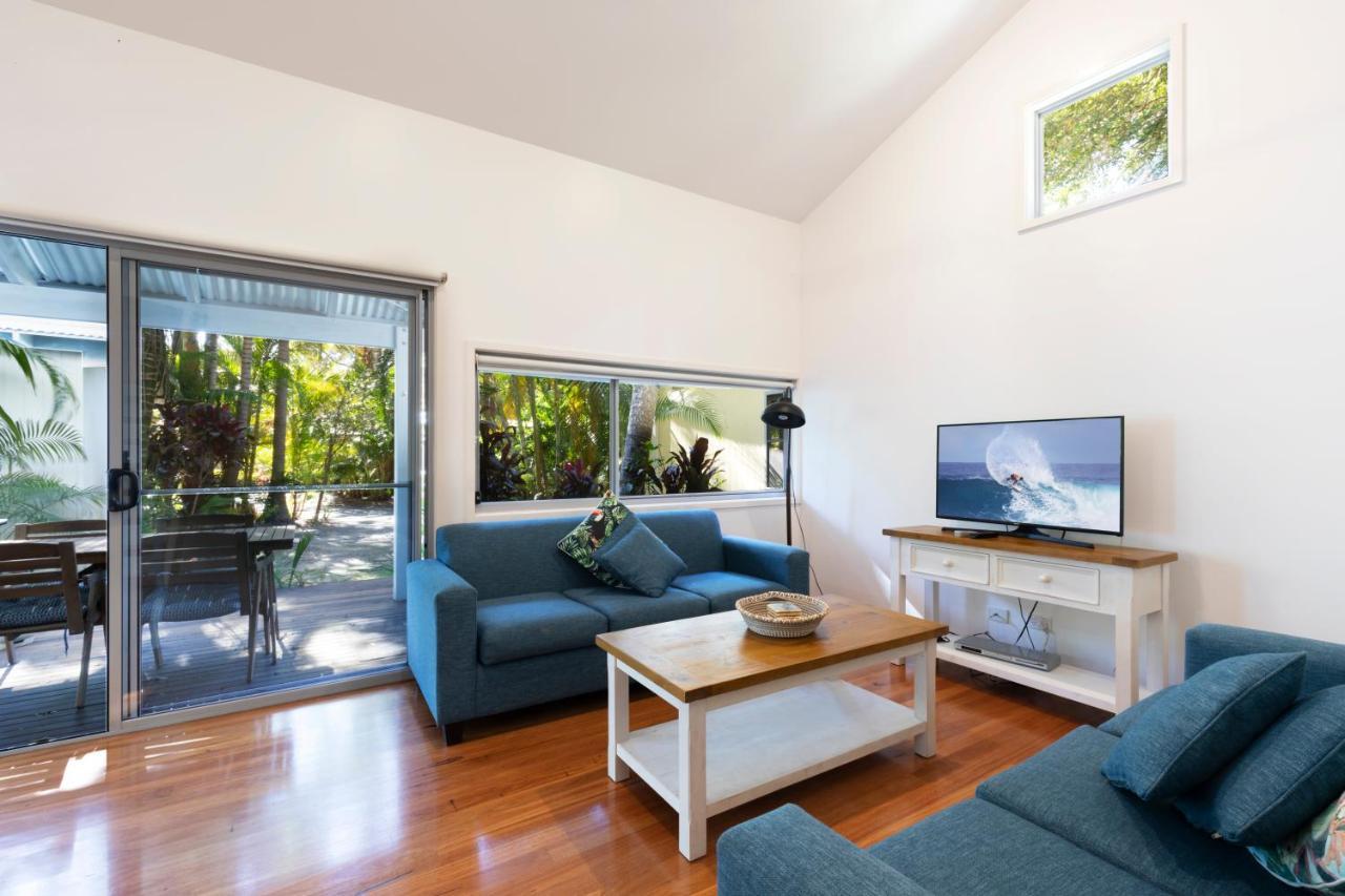 Mobys Beachside Retreat Blueys Beach Exteriör bild