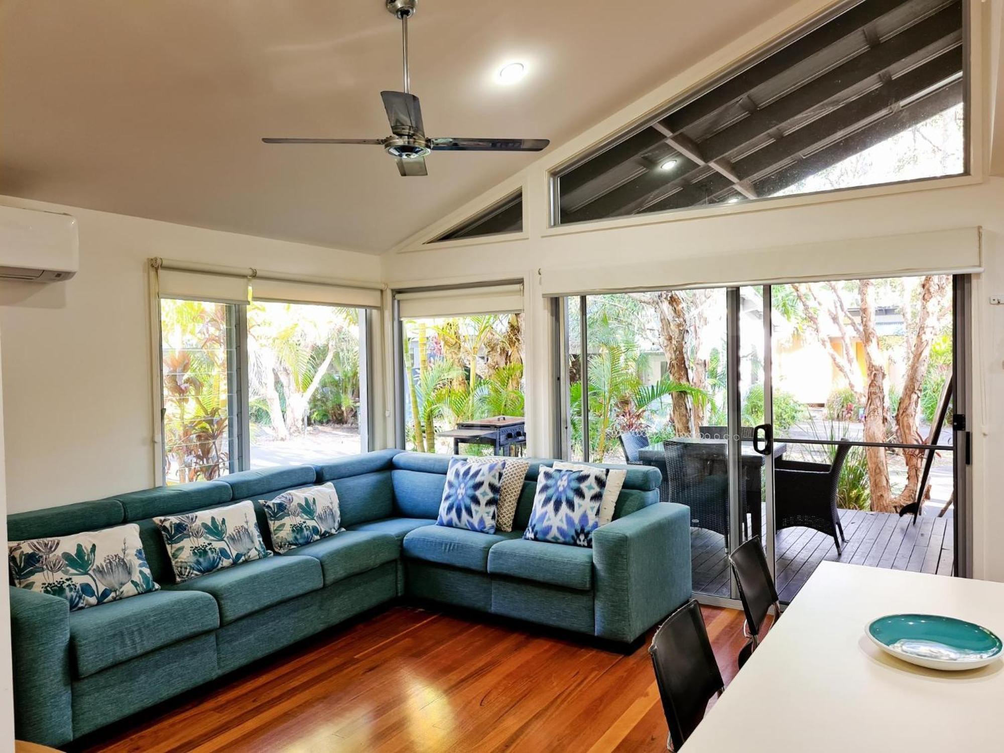 Mobys Beachside Retreat Blueys Beach Exteriör bild