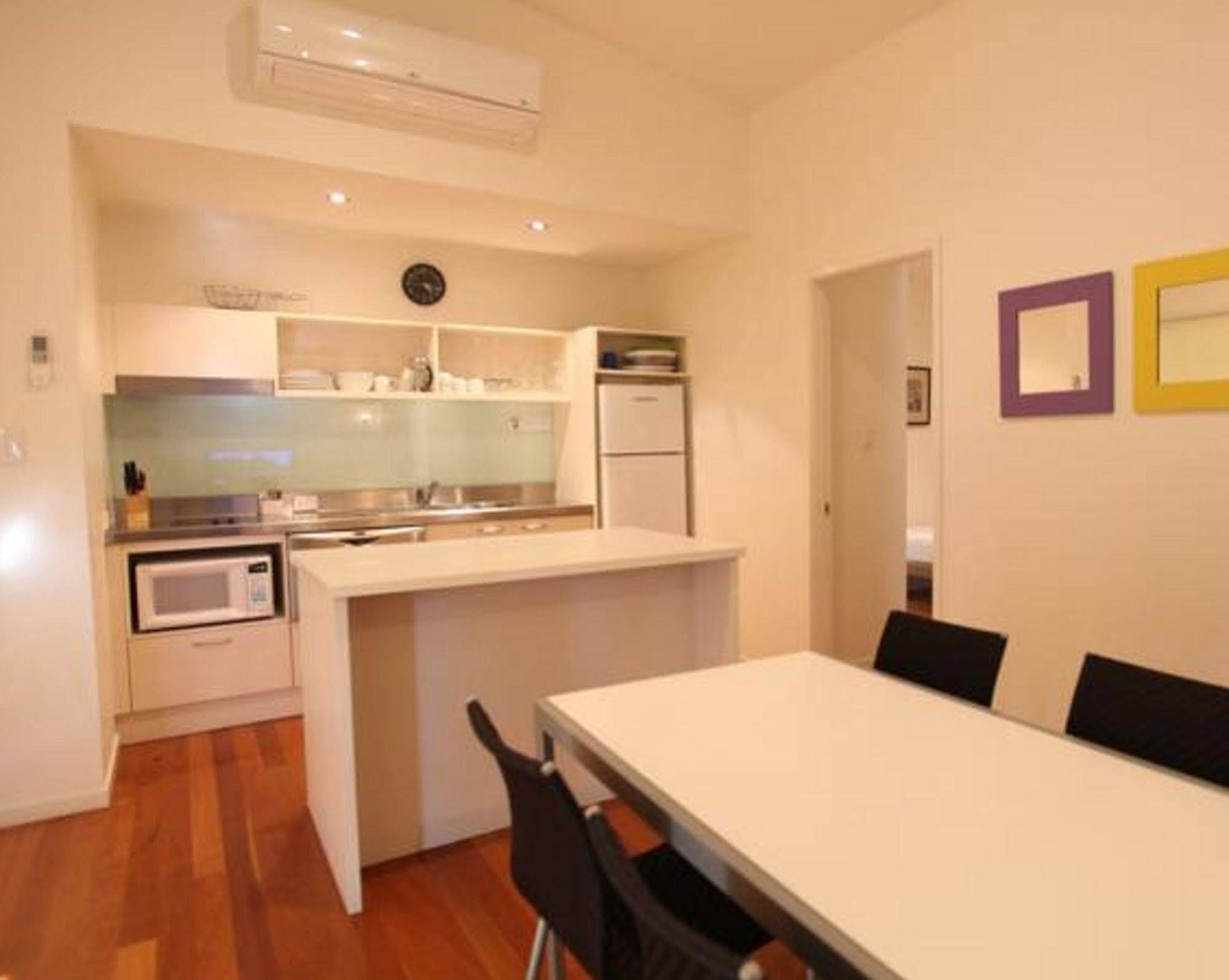 Mobys Beachside Retreat Blueys Beach Exteriör bild
