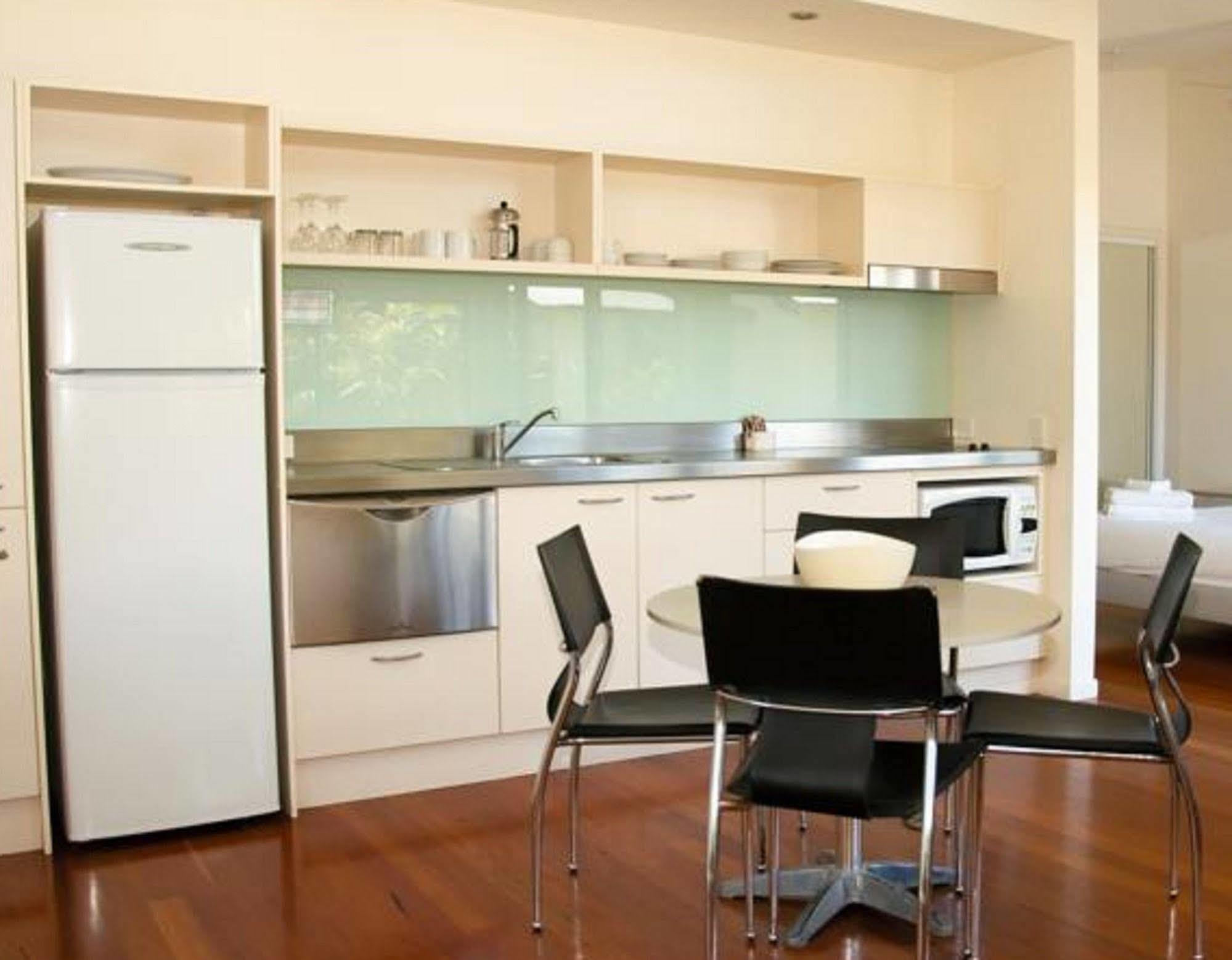 Mobys Beachside Retreat Blueys Beach Exteriör bild